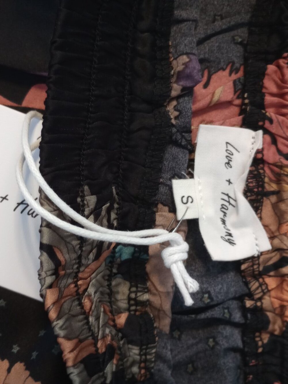 Honey Mango Black Lace Cami + Love & Harmony Floral Shorts Set S NWT - Picture 6 of 6
